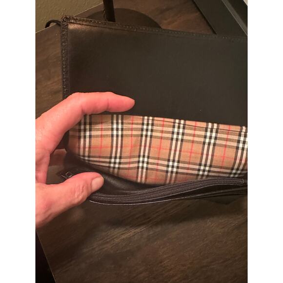 VINTAGE BURBERRY'S SLIM WALLET - Picture 4 of 5